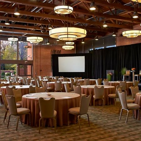 Chubb Hotel & Conference Center Lafayette Hill Bagian luar foto