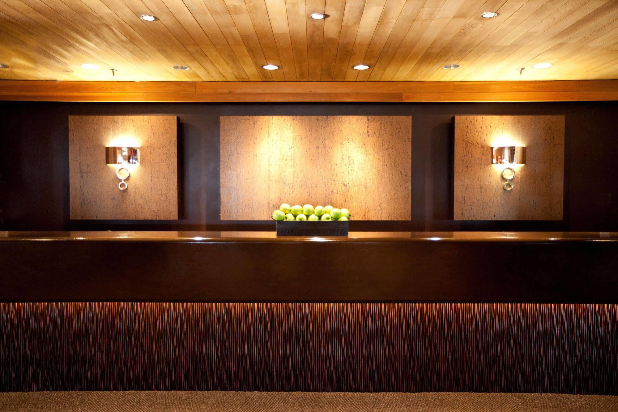 Chubb Hotel & Conference Center Lafayette Hill Bagian luar foto